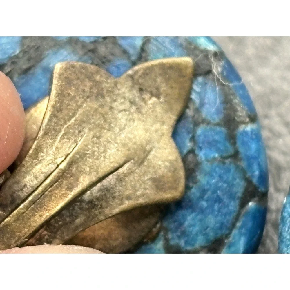 Vintage Made in India Blue Stone Chip Inlay Clip Earrings Boho Ethnic